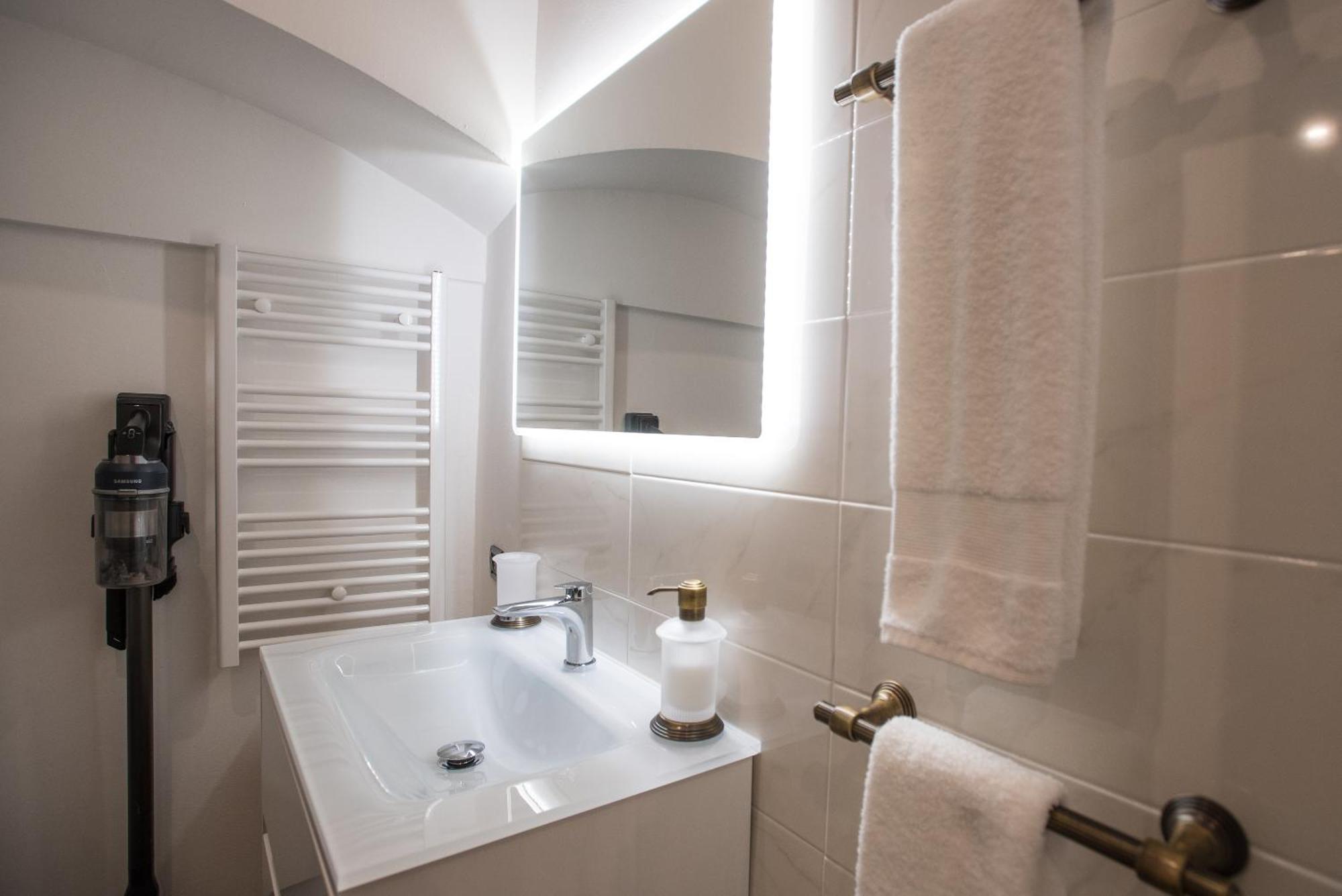 Apartment In The City Centre Cagliari Zewnętrze zdjęcie